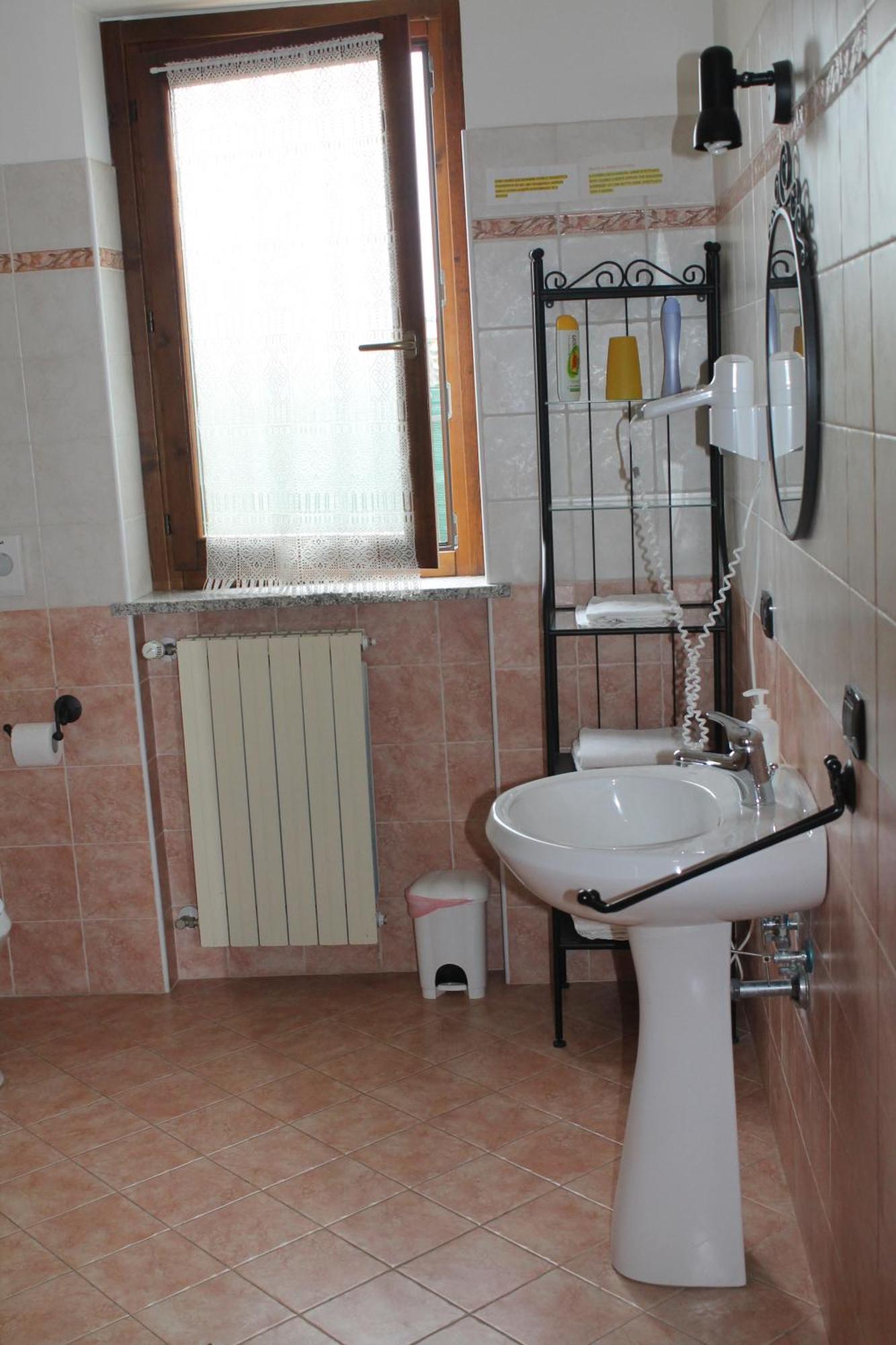 Piccola Perla Guest House Valmontone Esterno foto